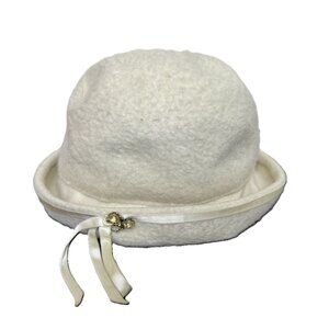 Vintage 50s Merri-Soie Cream Wool Cloche Hat, Rhinestone Bow Accent